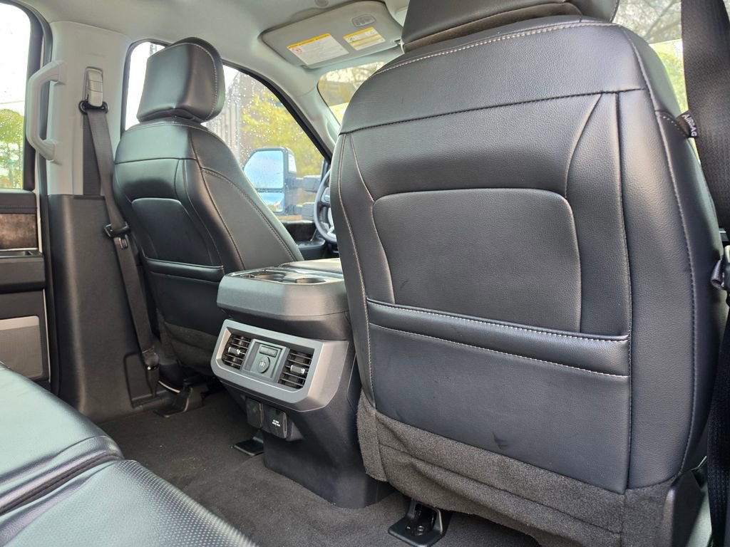 Used 2024 Ford F250 Lariat image 41