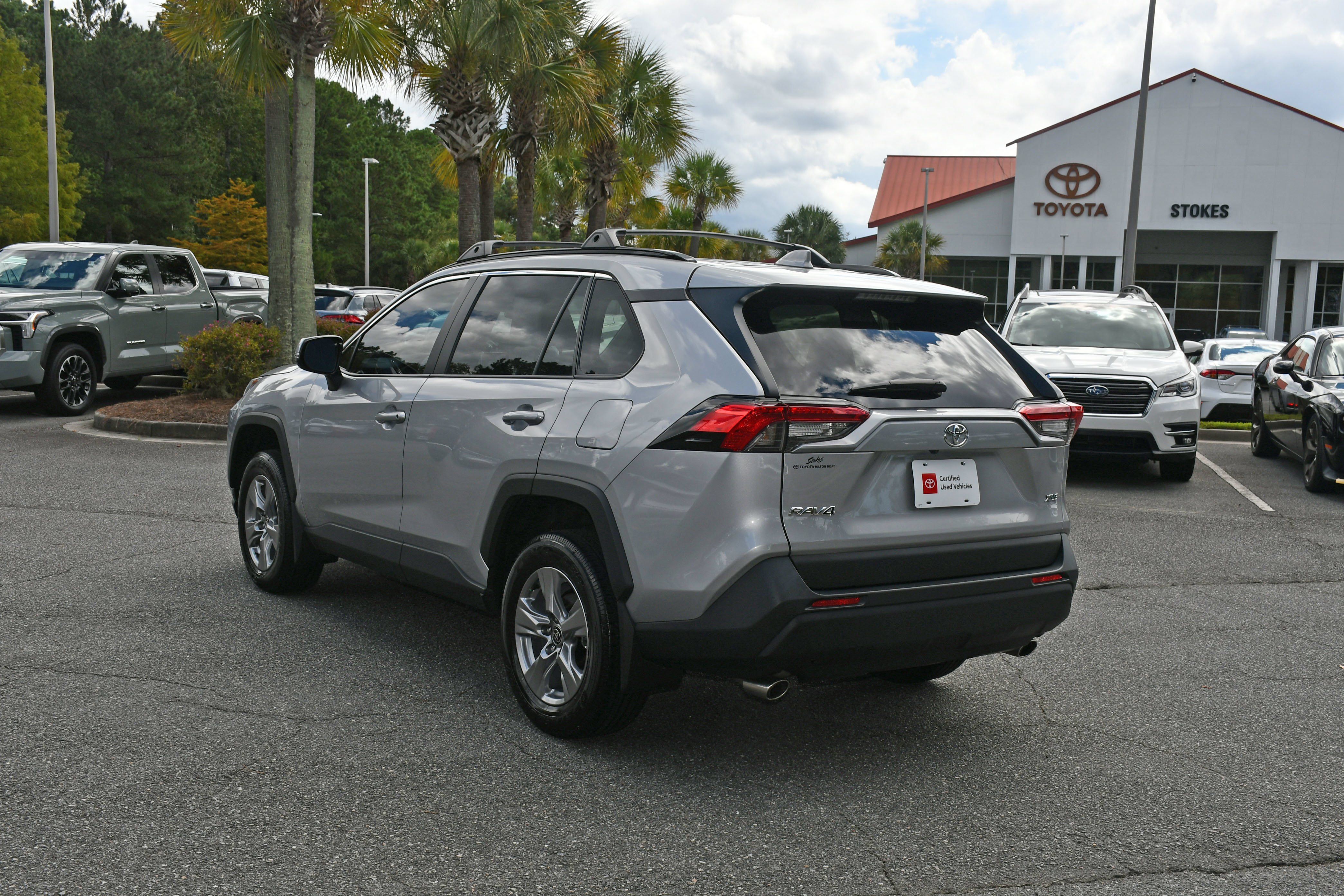 Certified 2025 Toyota RAV4 XLE FWD image 3