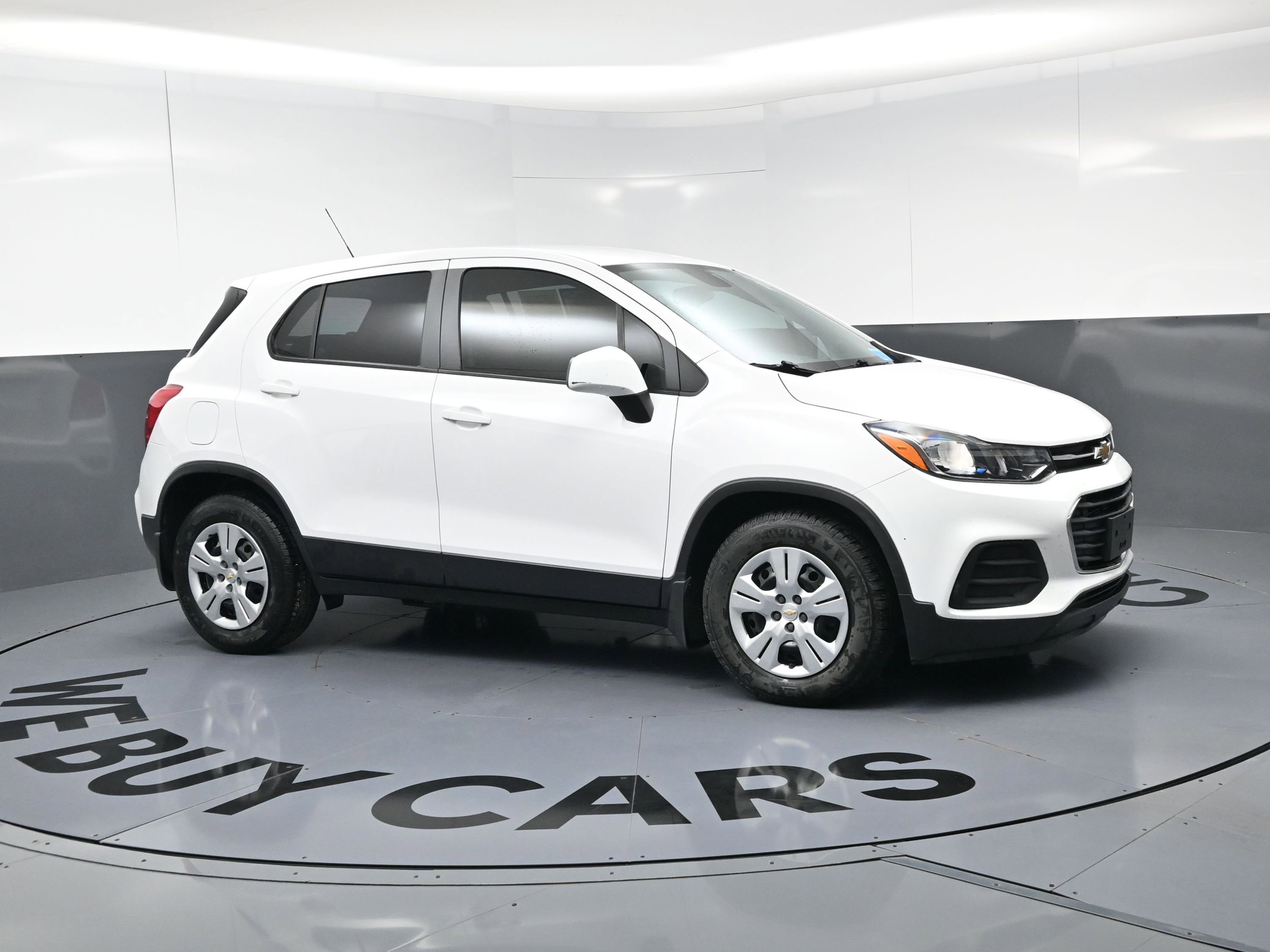 Used 2019 Chevrolet Trax LS FWD video 2