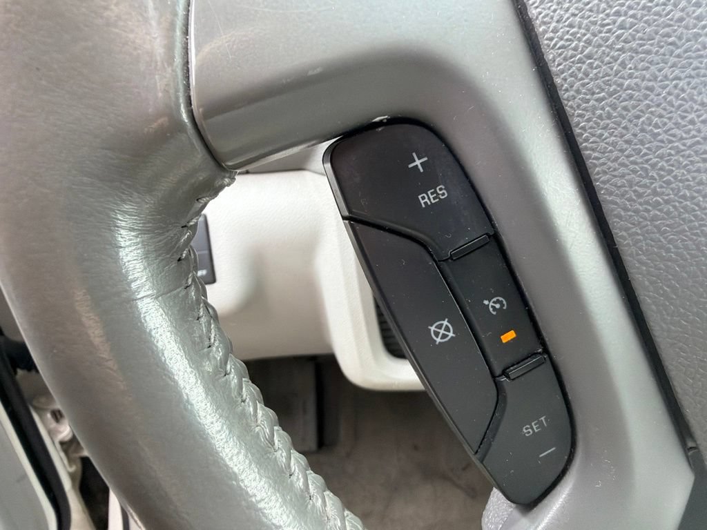 Used 2013 Buick Enclave Leather AWD/4WD image 19