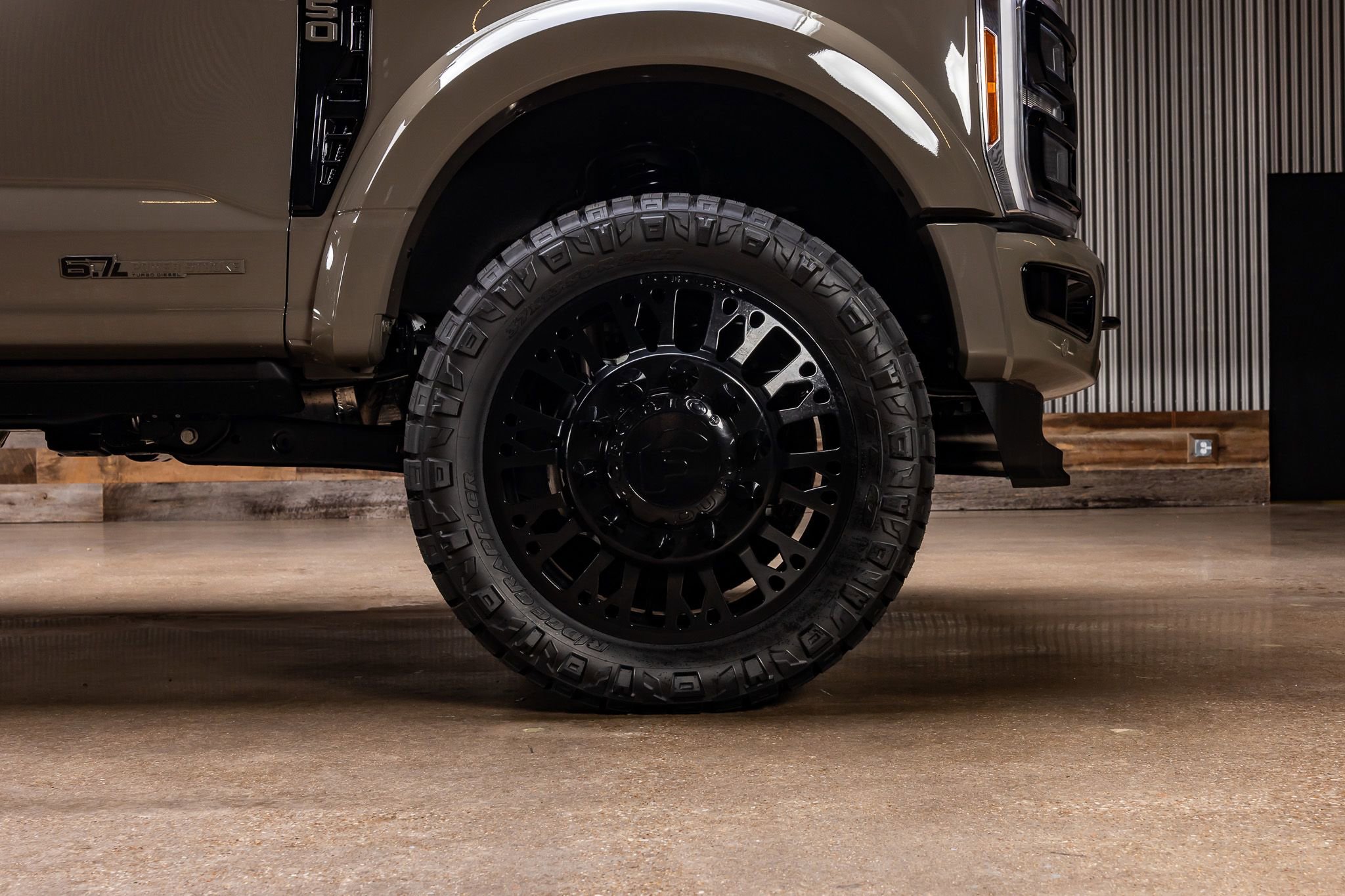 Used 2026 Ford F450 Platinum w/ Platinum Plus Package AWD/4WD image 12