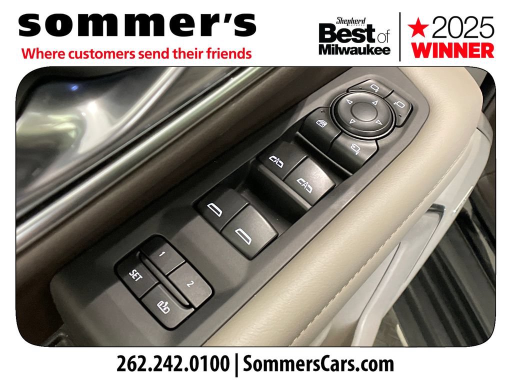 Used 2022 Chevrolet Suburban LT w/ LT Signature Plus Package AWD/4WD image 11