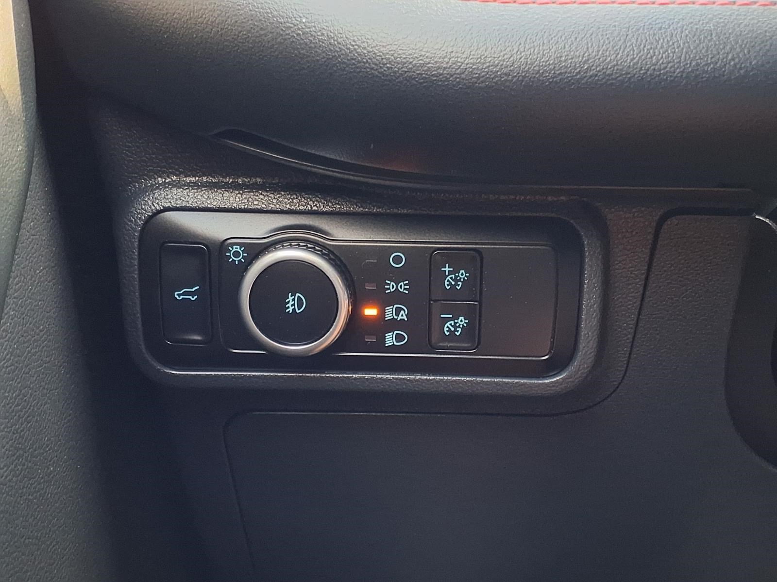 Certified 2025 Ford Explorer ST AWD/4WD image 22