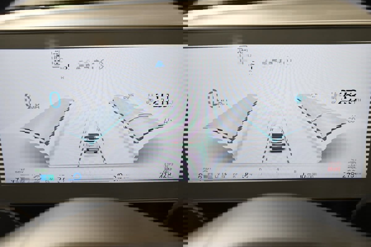 Used 2024 Hyundai Ioniq 5 SEL image 19