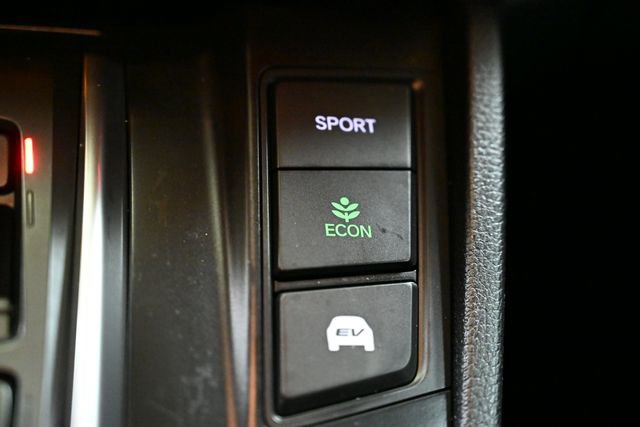 Used 2021 Honda CR-V EX-L image 32