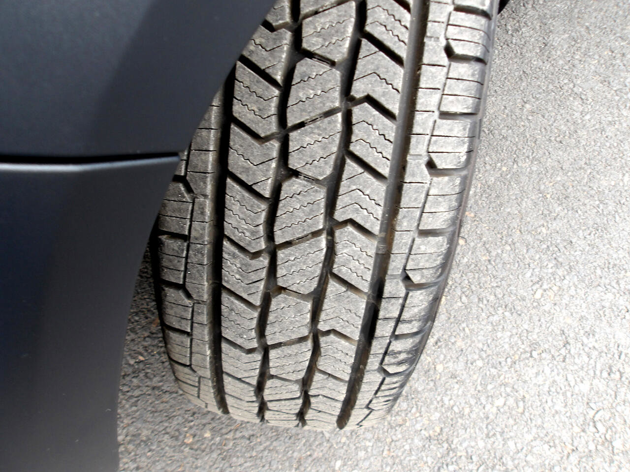 Used 2021 Jeep Cherokee Trailhawk w/ Sun, Sound & Nav Group image 24