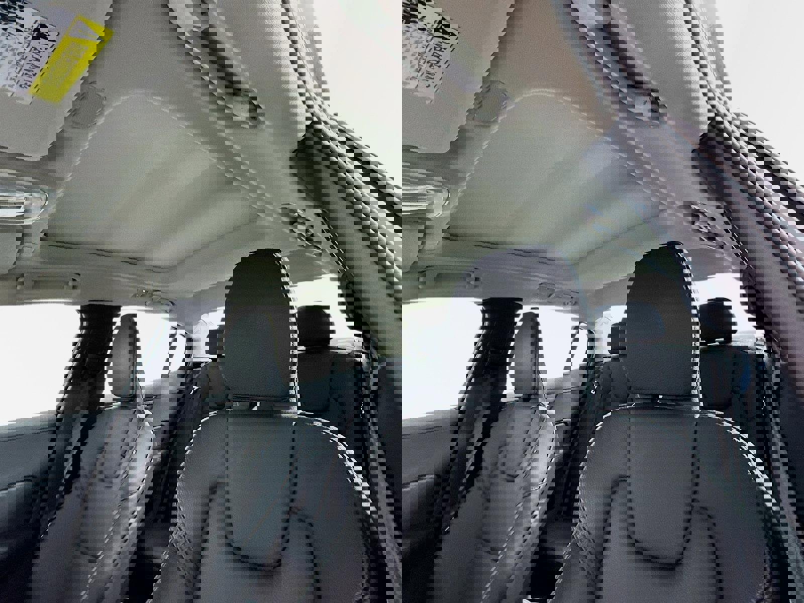 Used 2025 Volvo S60 B5 Plus image 15