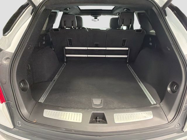 Used 2018 Cadillac XT5 Platinum w/ Driver Assist Package image 23