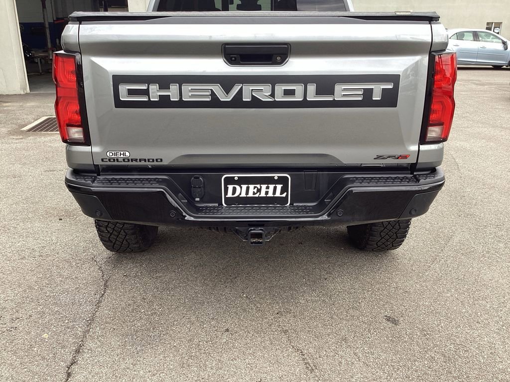 Used 2024 Chevrolet Colorado ZR2 w/ ZR2 Convenience Package III image 21