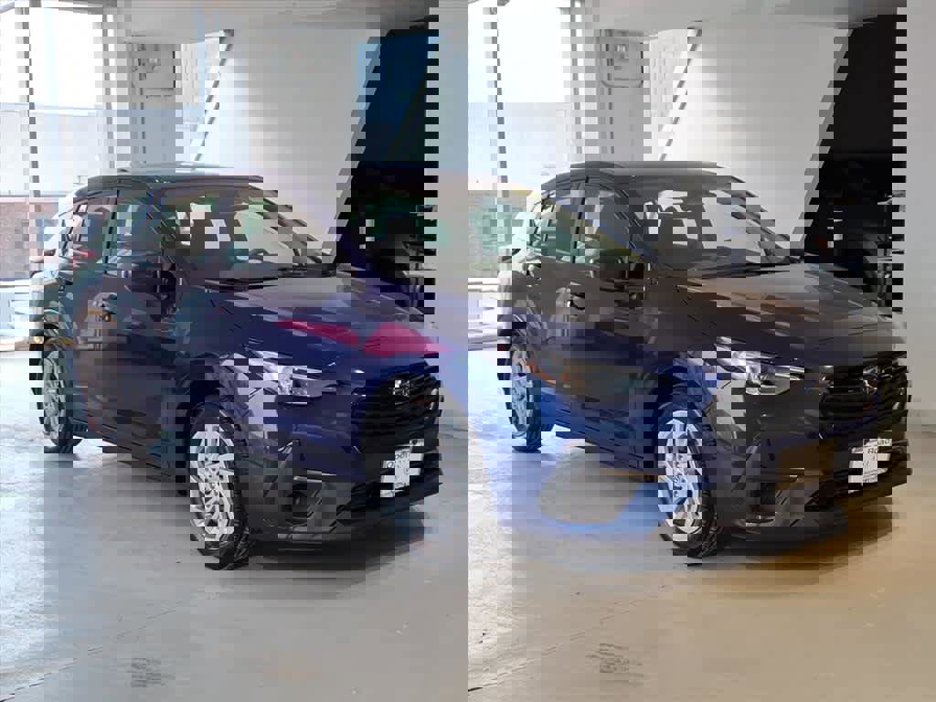 Used 2025 Subaru Impreza 2.0i image 3