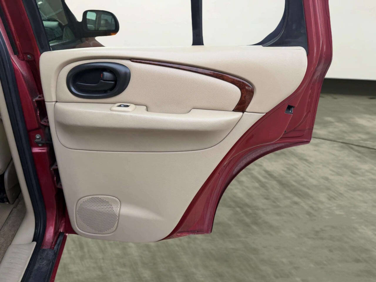 Used 2004 Oldsmobile Bravada AWD w/ Memory Package image 18