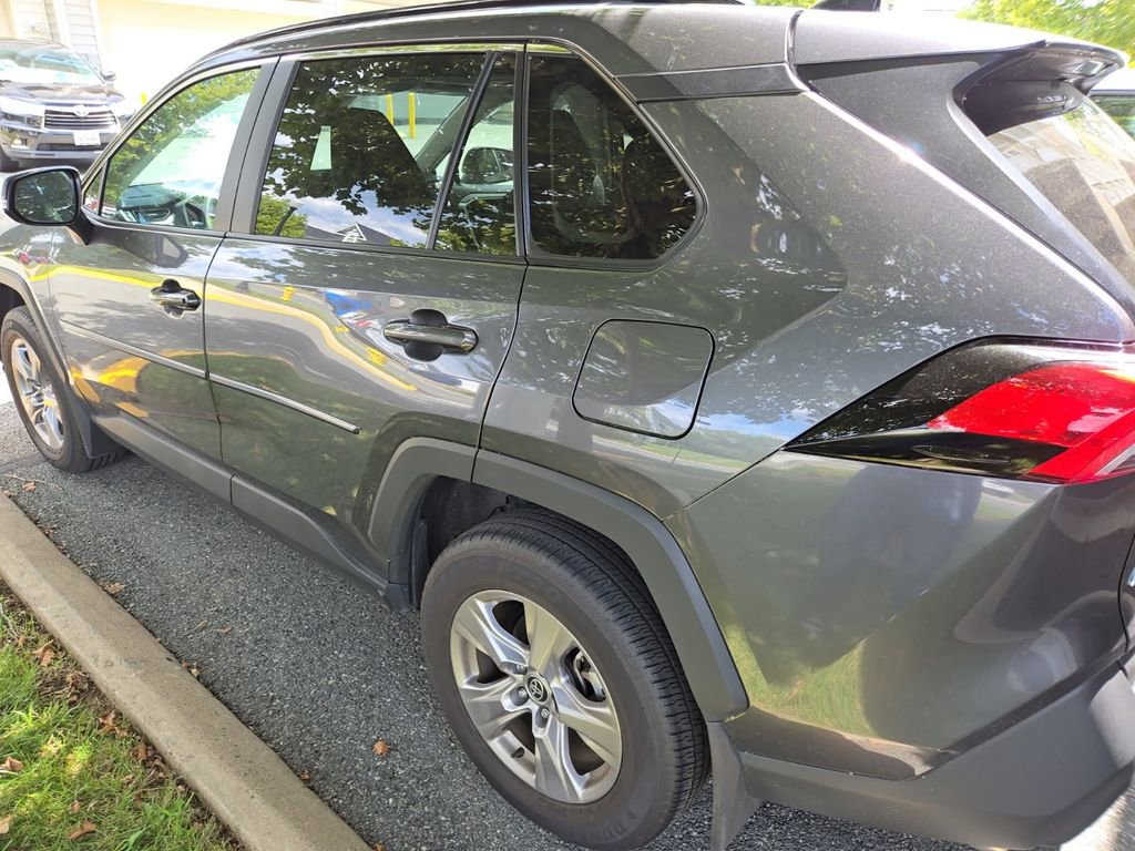 Used 2024 Toyota RAV4 XLE w/ Convenience Package AWD/4WD image 3