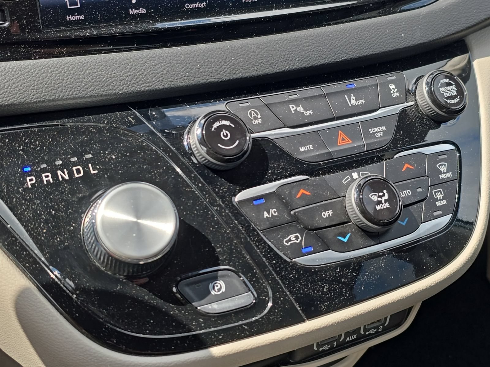 Used 2023 Chrysler Pacifica Touring-L FWD image 31