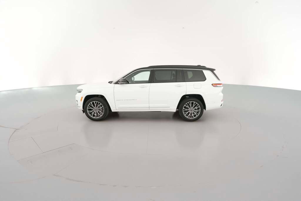 New 2025 Jeep Grand Cherokee L Summit image 6