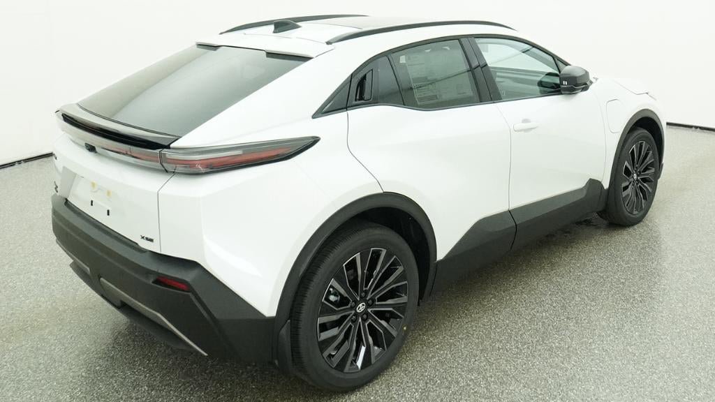 New 2026 Toyota C-HR AWD/4WD image 9