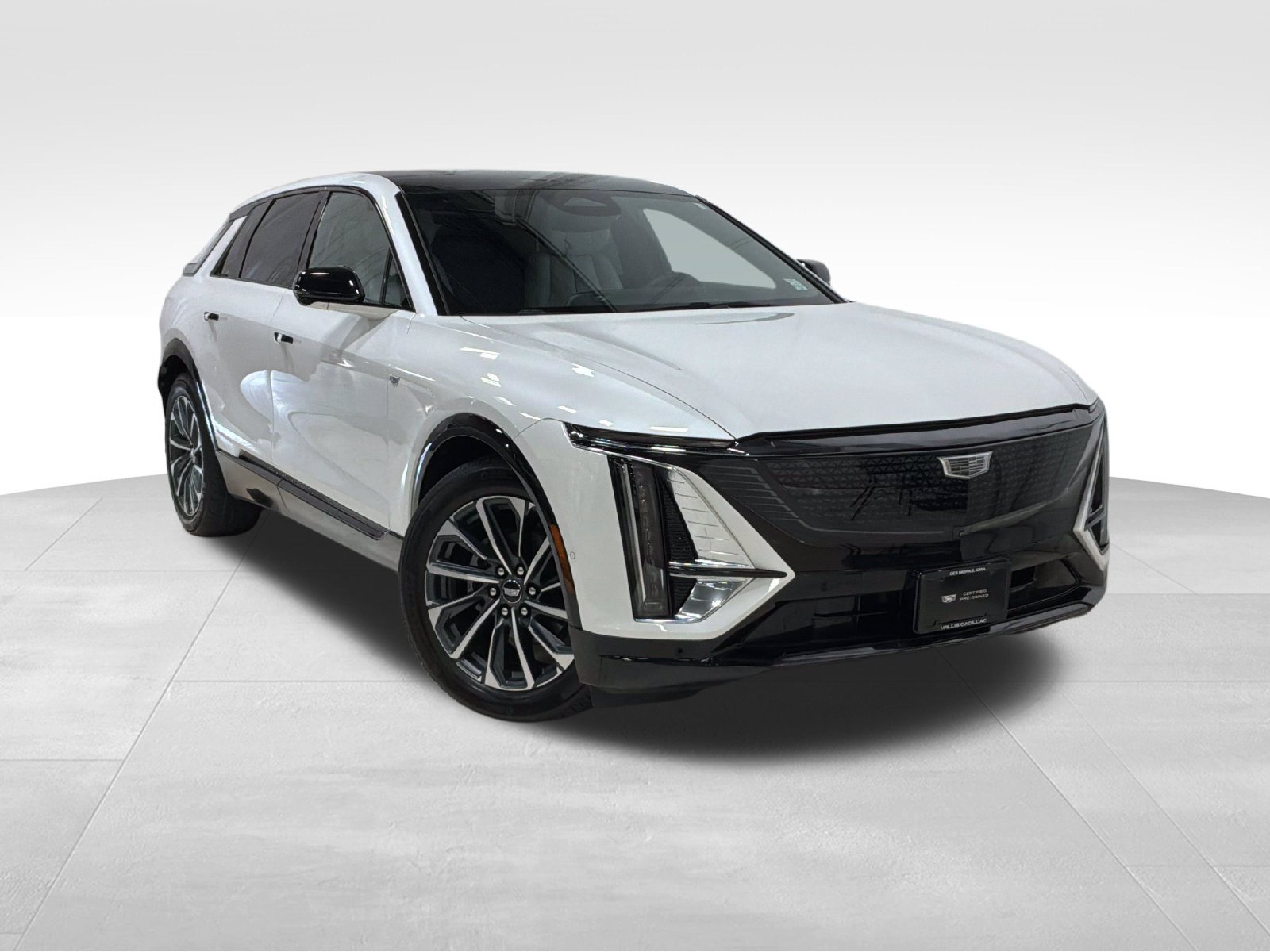 Used 2024 Cadillac Lyriq Sport AWD/4WD image 1
