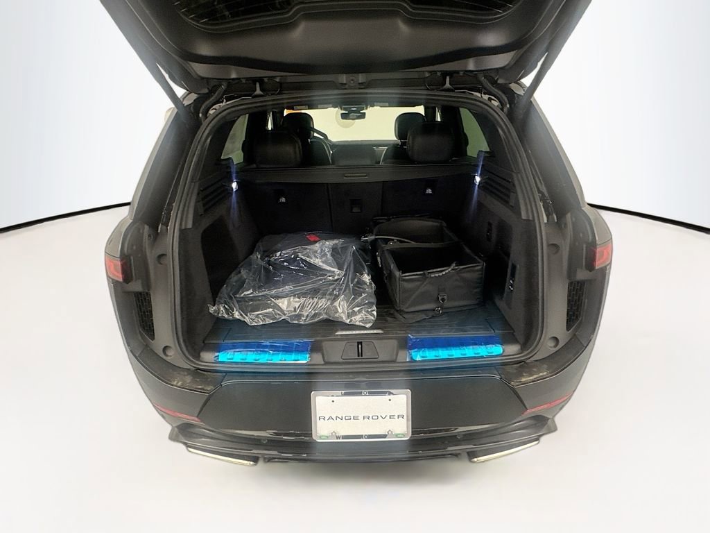 New 2026 Land Rover Range Rover Sport Dynamic SE image 25
