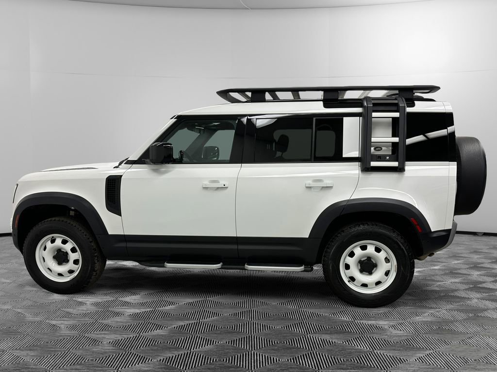 Used 2023 Land Rover Defender 110 S image 2