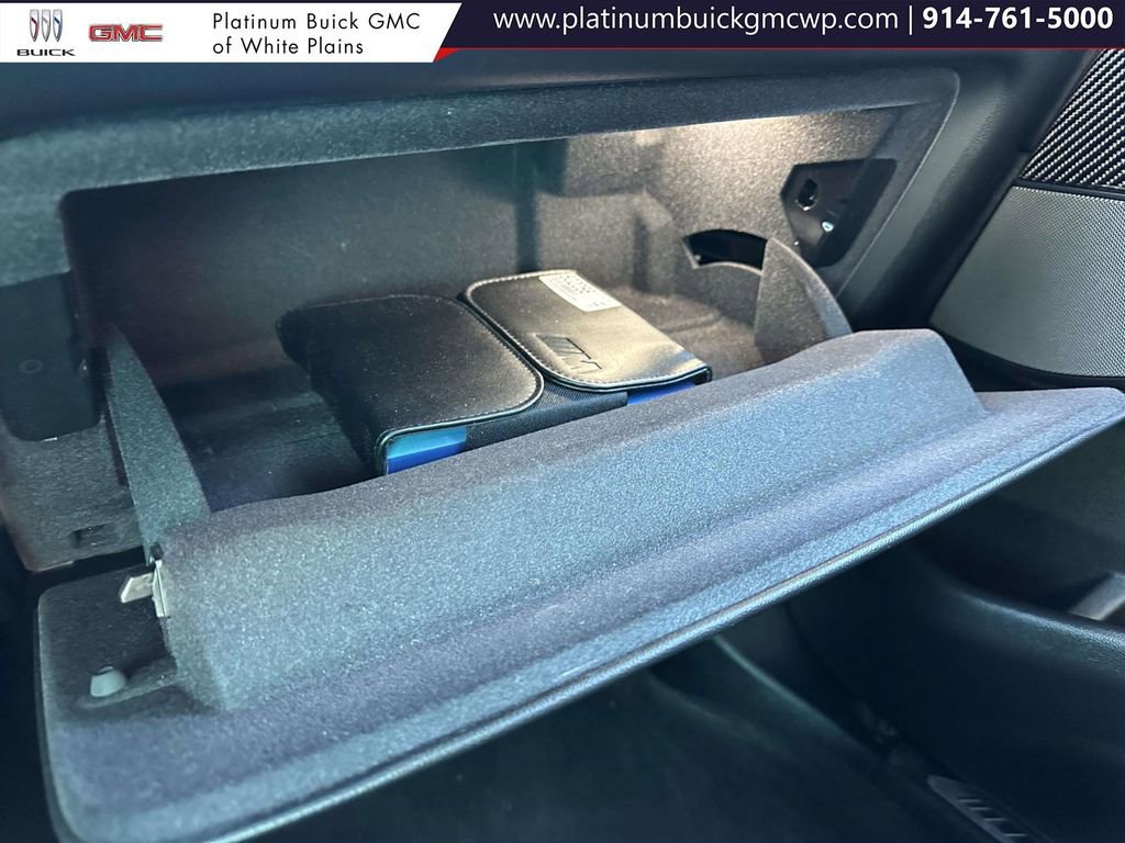 Used 2023 BMW X6 M image 29