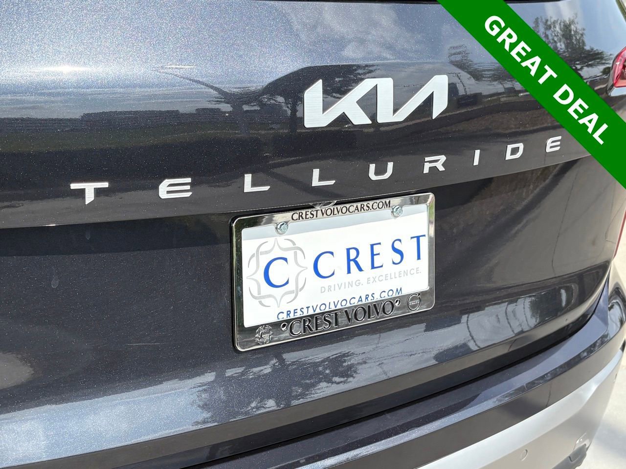 Used 2025 Kia Telluride S FWD image 8