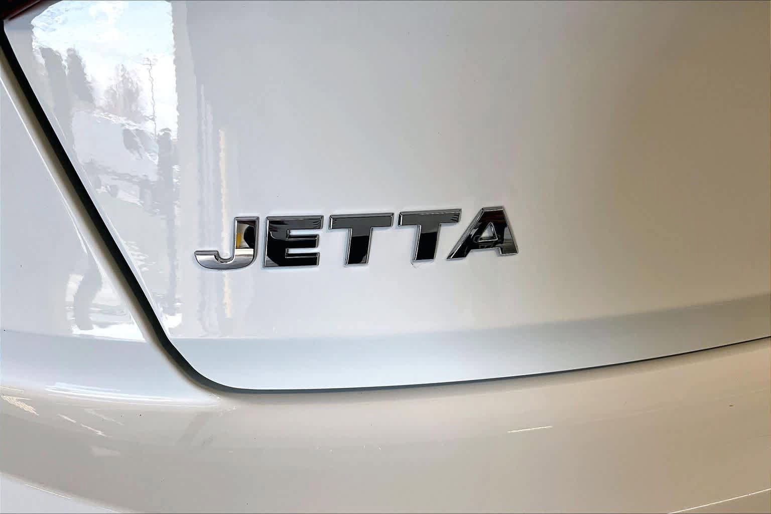 Used 2021 Volkswagen Jetta SE FWD image 10