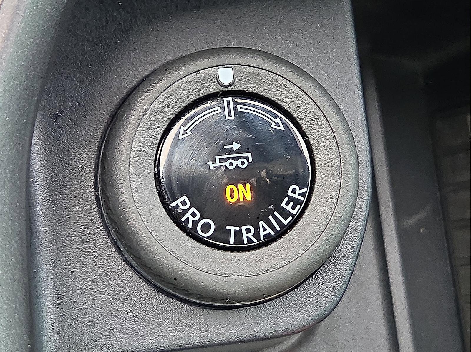 Used 2025 Ford Expedition Max Active image 19