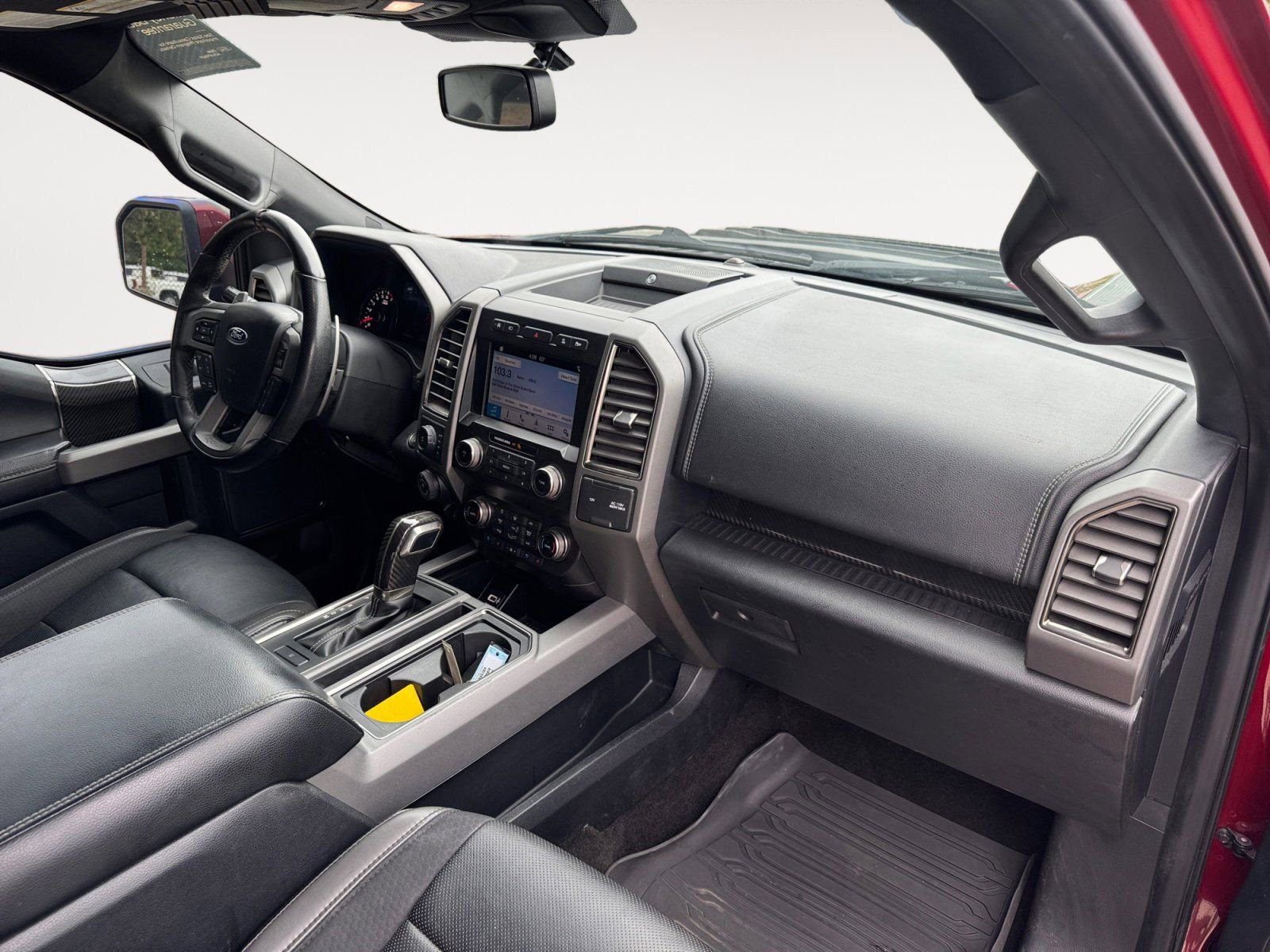 Used 2019 Ford F150 Raptor w/ Equipment Group 802A Luxury AWD/4WD image 15