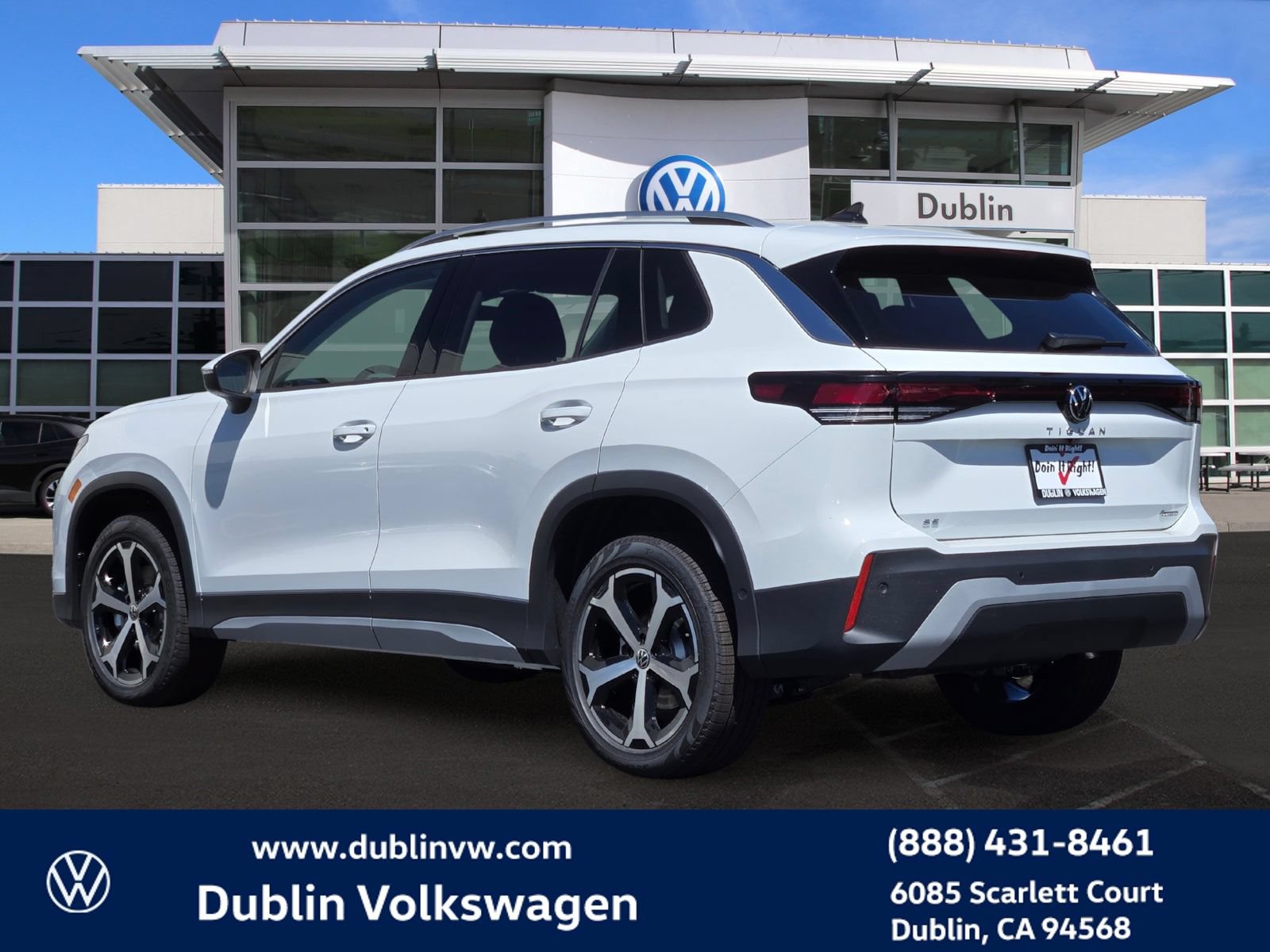 New 2026 Volkswagen Tiguan SE AWD/4WD image 6