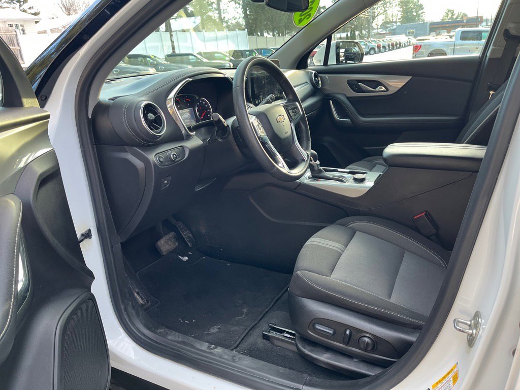 Used 2023 Chevrolet Blazer LT w/ Convenience Package image 9