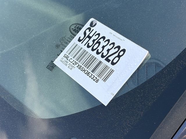 Used 2025 Land Rover Discovery Sport S image 34