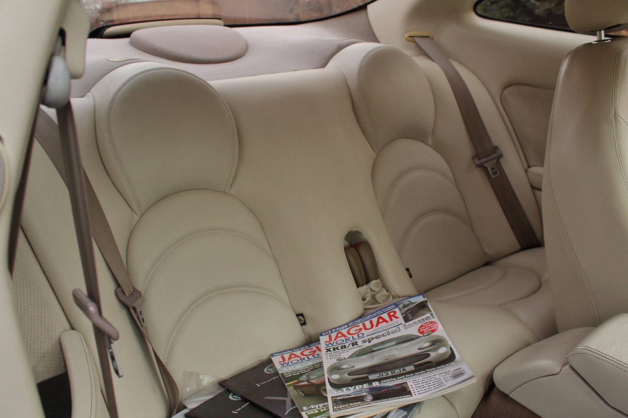 Used 2003 Jaguar XK8 Coupe image 42