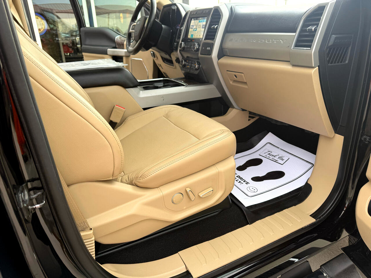 Used 2019 Ford F250 Lariat w/ Lariat Ultimate Package image 15