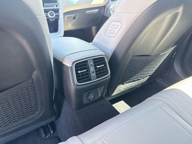 Used 2023 Genesis G70 2.0T w/ Sport Prestige Package image 20