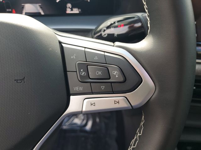 Certified 2025 Volkswagen Tiguan S FWD image 18