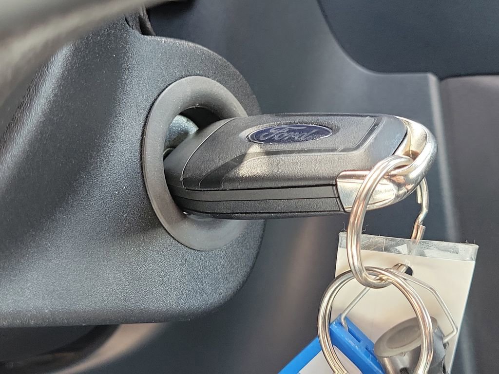 Used 2025 Ford Maverick XL image 28