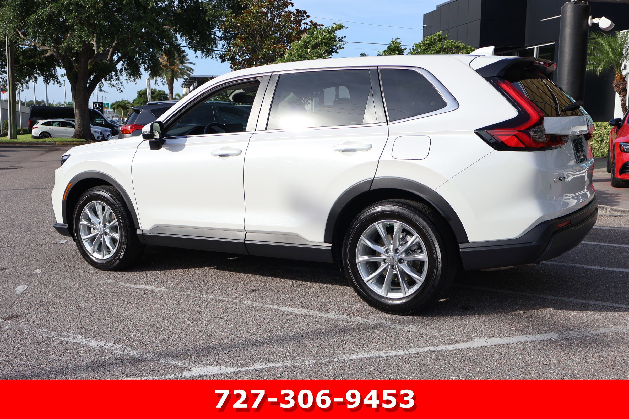 Used 2025 Honda CR-V EX-L image 7
