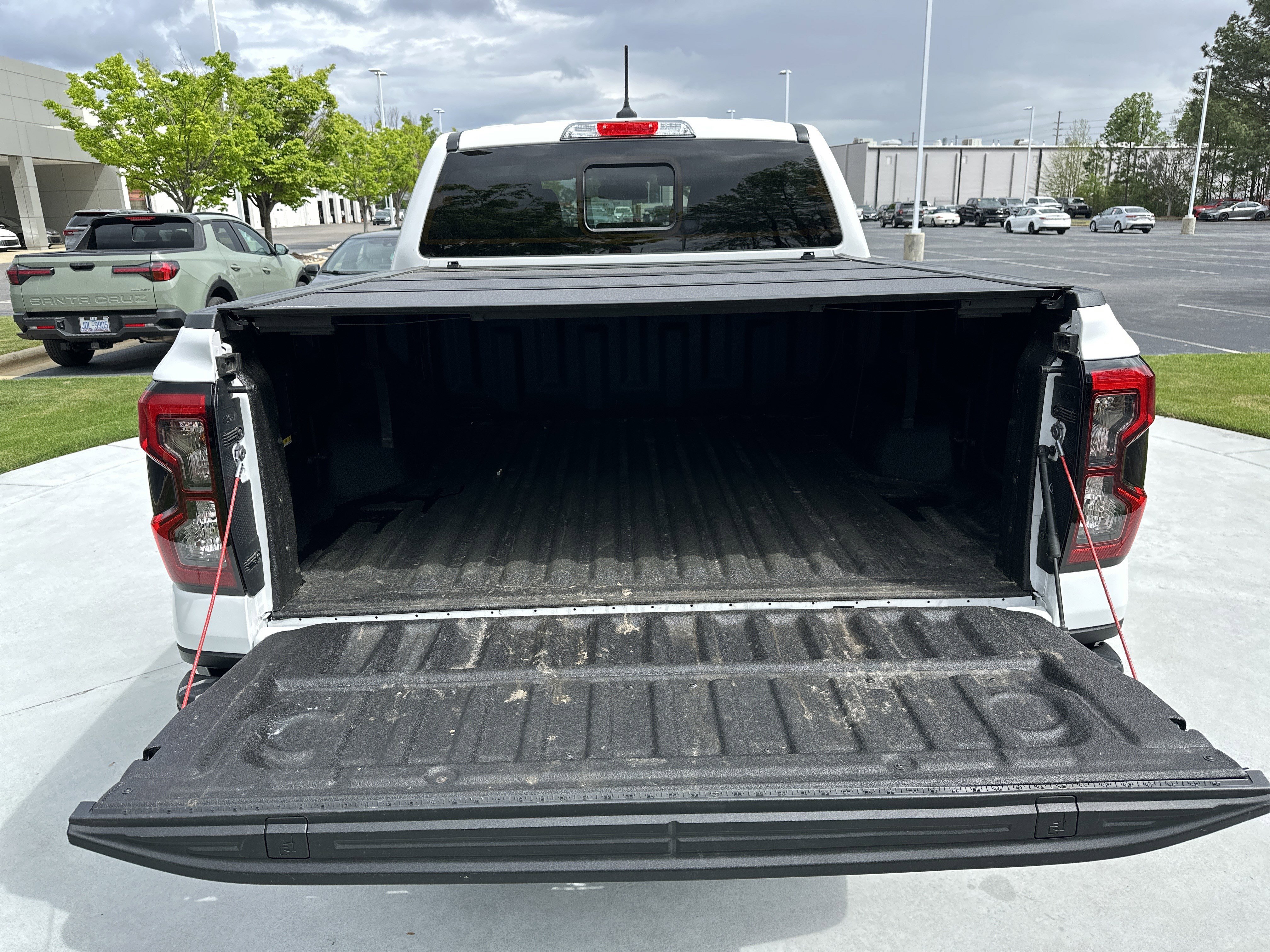 Used 2024 Ford Ranger Lariat w/ FX4 Off-Road Package image 32