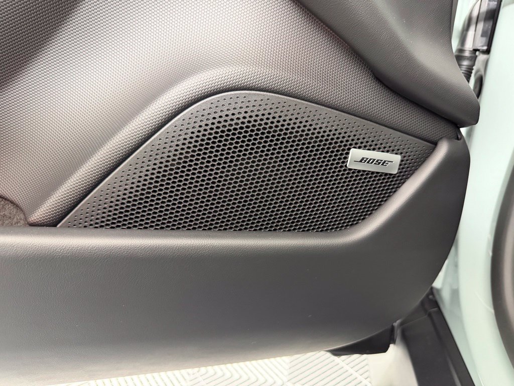 New 2026 Porsche Taycan 4S AWD/4WD image 20