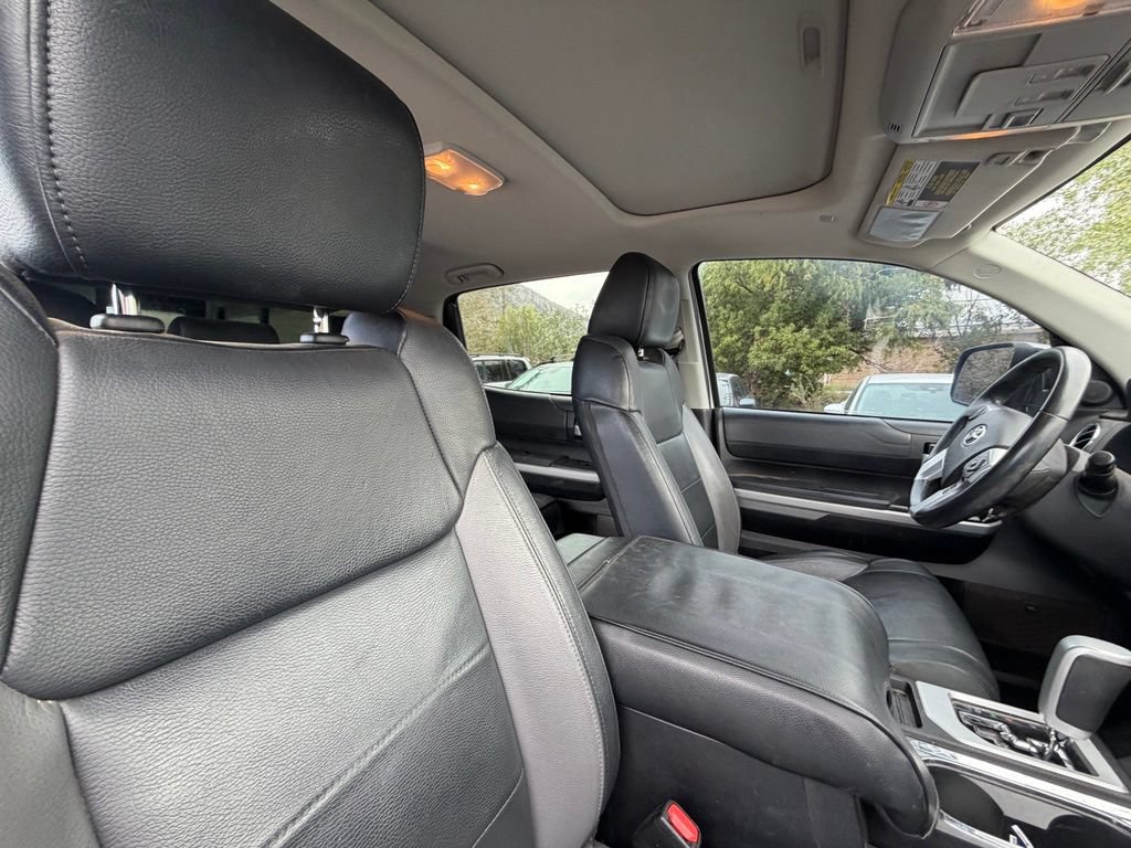 Used 2021 Toyota Tundra Limited w/ Limited Premium Package AWD/4WD image 13