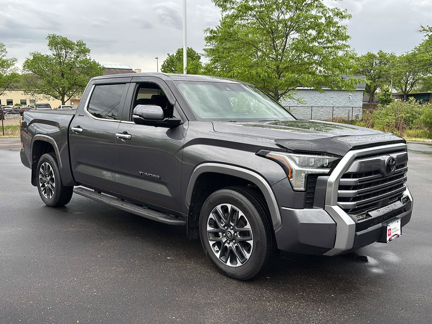 Used 2025 Toyota Tundra Limited AWD/4WD image 10