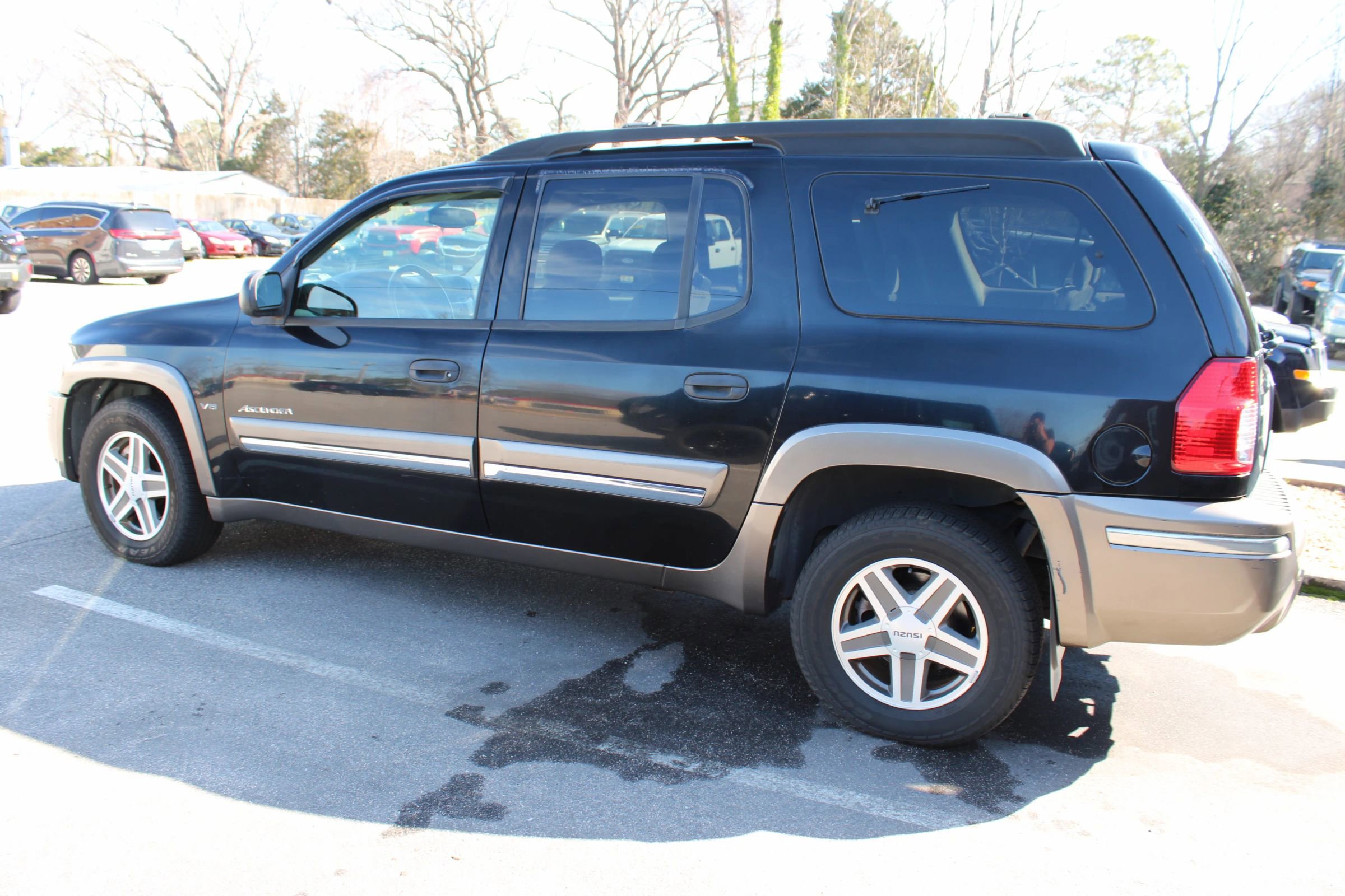 Used 2003 Isuzu Ascender S image 3