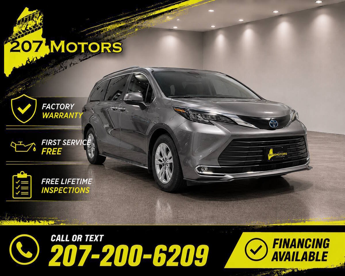 Used 2024 Toyota Sienna XLE w/ XLE Plus Package