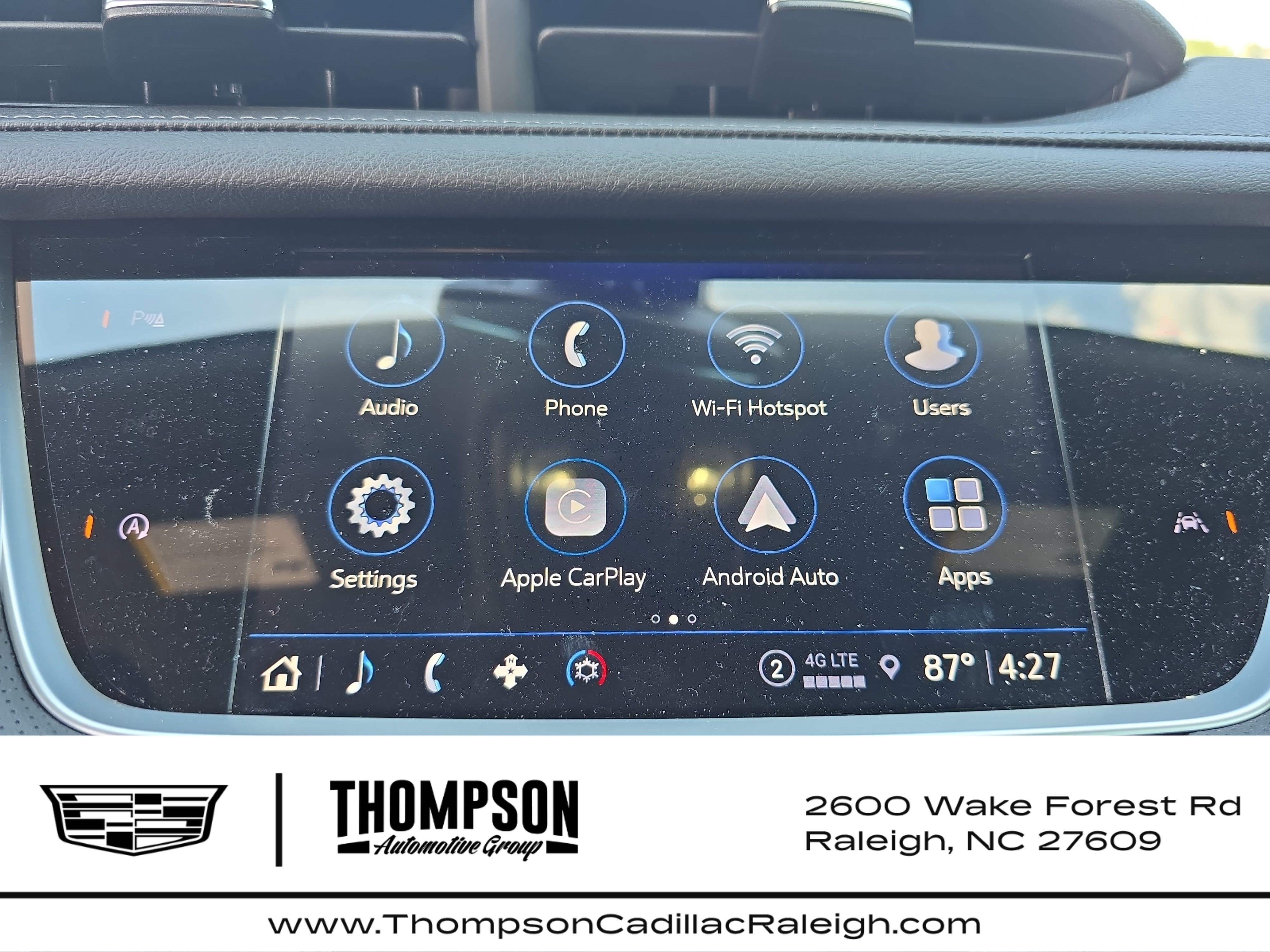 New 2025 Cadillac XT6 Luxury FWD image 23