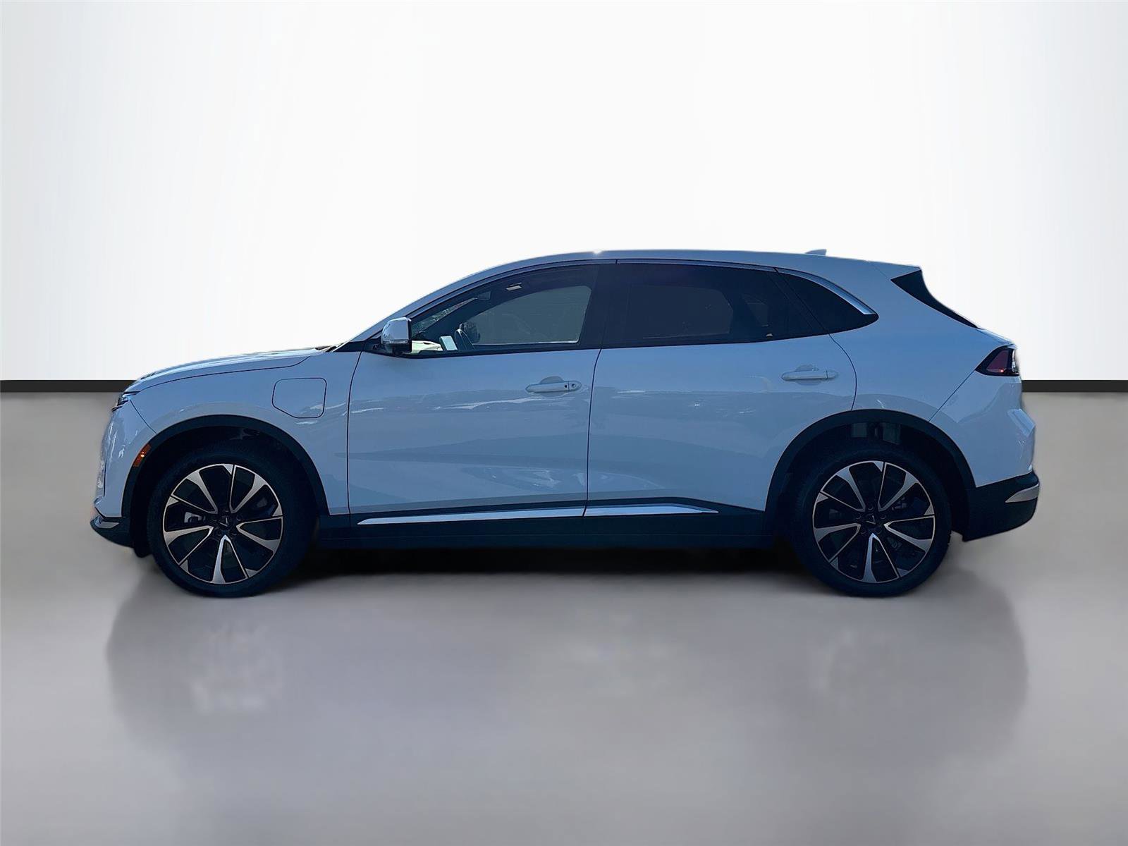 New 2025 VinFast VF 8 Plus image 4