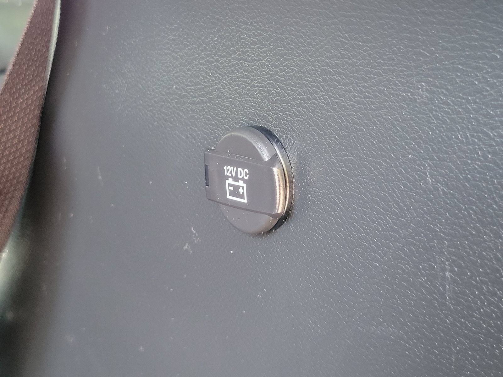 Used 2018 Chrysler Pacifica Touring-L Plus w/ Advanced Safetytec Group FWD image 31