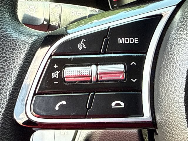 Used 2020 Kia Forte LXS FWD image 24