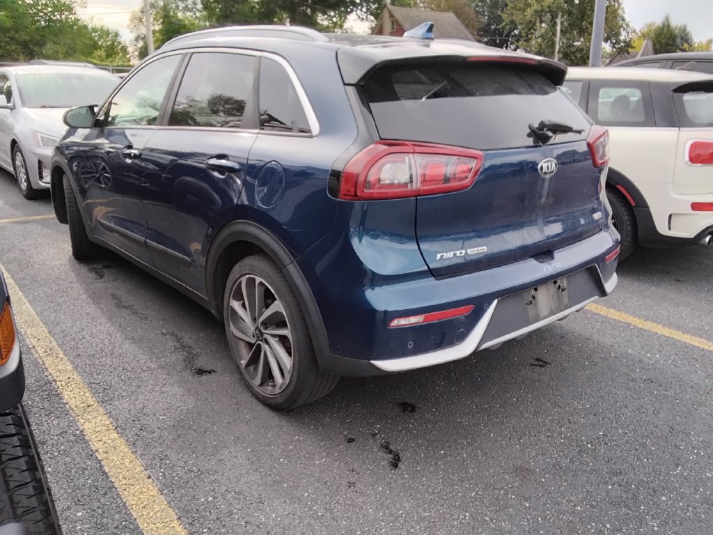 Used 2018 Kia Niro Touring FWD image 5