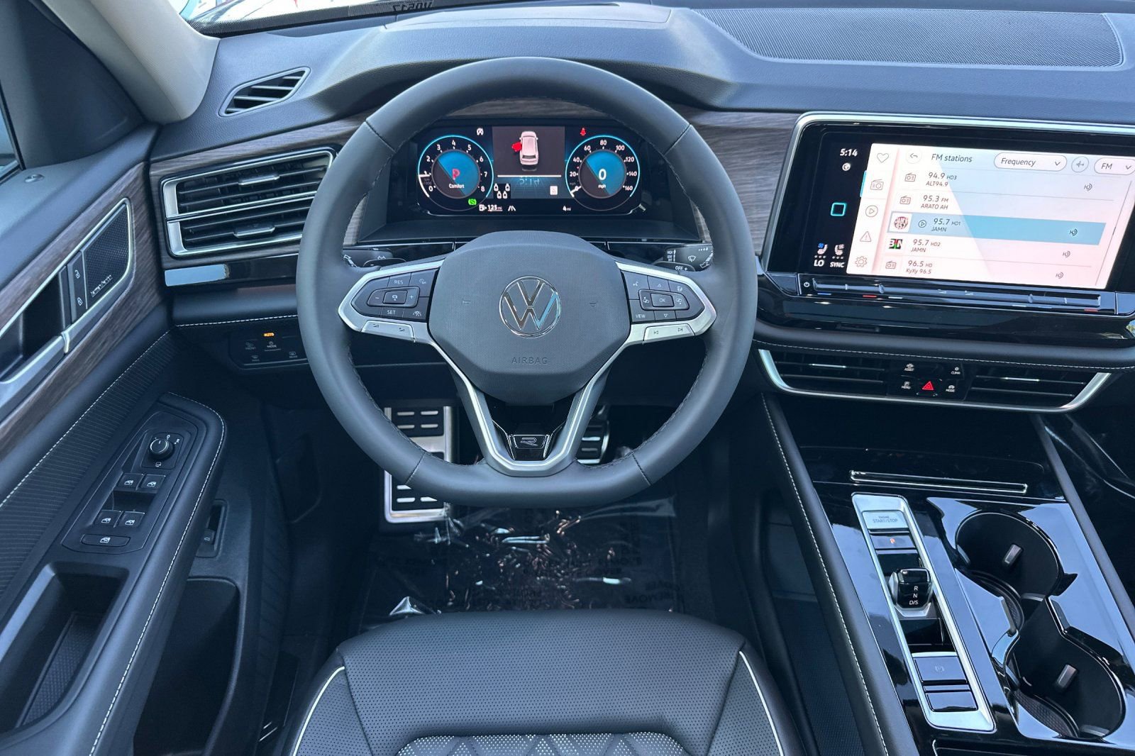 New 2026 Volkswagen Atlas SEL Premium R-Line image 13