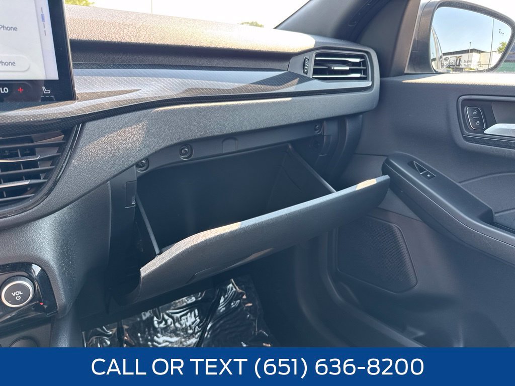 Used 2023 Ford Escape ST-Line w/ Tech Pack #1 AWD/4WD image 18