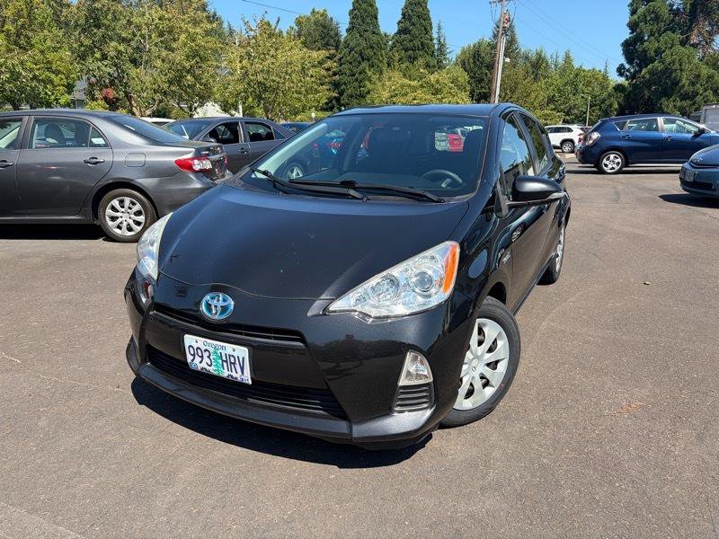 Used 2012 Toyota Prius C Three FWD image 2